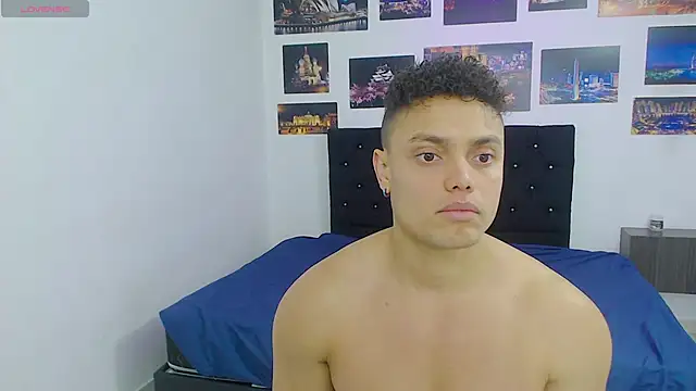 Booy Hott online show from 12.01.24
