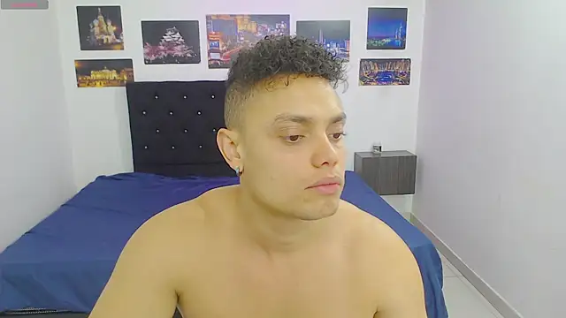 Booy Hott online show from 12.15.24