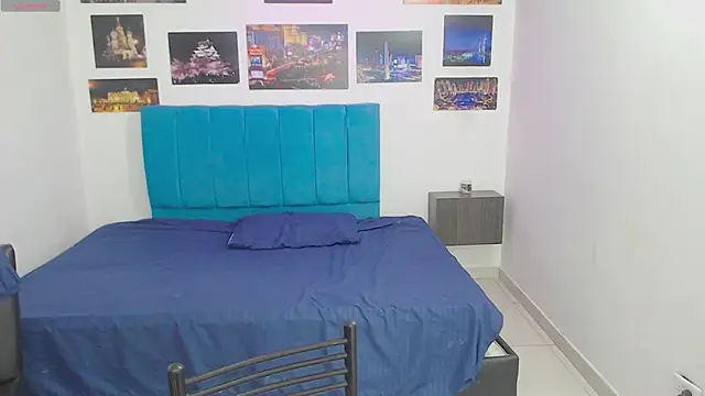 Booy Hott online show from 01.24.25