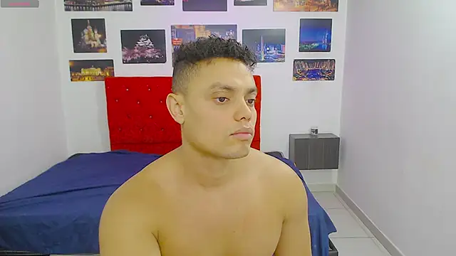 Booy Hott online show from 01.29.25