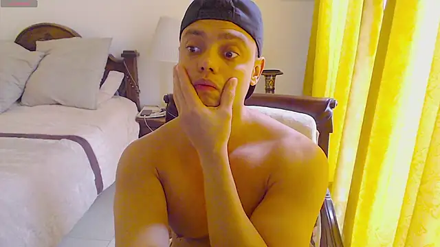 Booy Hott online show from 02.06.25