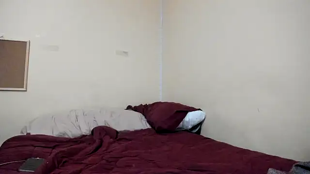 felinebitxx online show from 03.15.26
