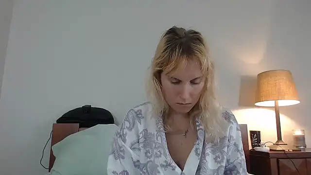 Cutikatxoxo online show from 12.05.24