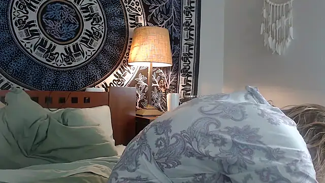 Cutikatxoxo online show from 03.11.25