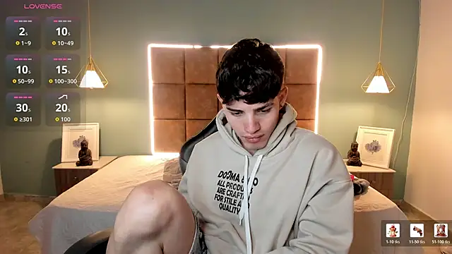 AlejooTwink online show from 04.16.26