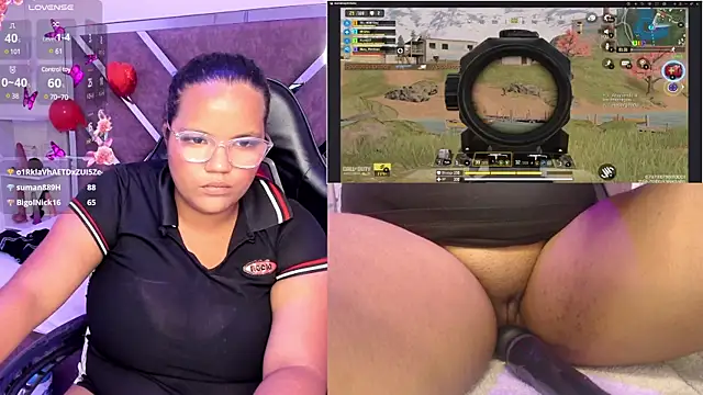 Snapshot of MhiaRey chatting on 02.26.25 MhiaRey online show from 02.26.25