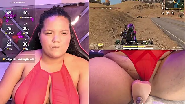 Snapshot of MhiaRey chatting on 03.02.25 MhiaRey online show from 03.02.25