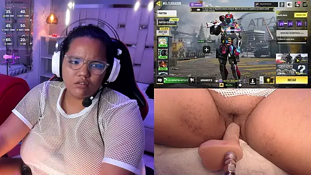 Snapshot of MhiaRey chatting on 09.30.25 MhiaRey online show from 09.30.25