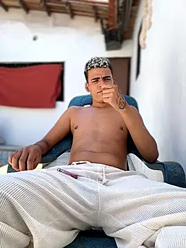 Leo bunny hot online show from 02.22.26