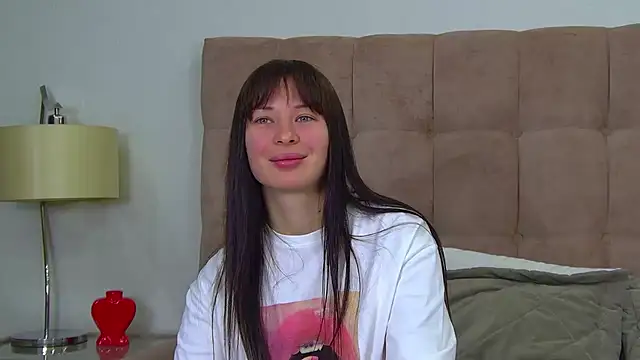 AlexandraBloom online show from 02.23.26