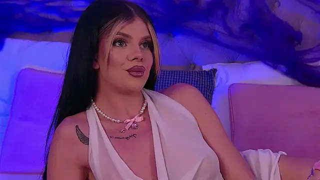 IvyRaven online show from 10.22.25