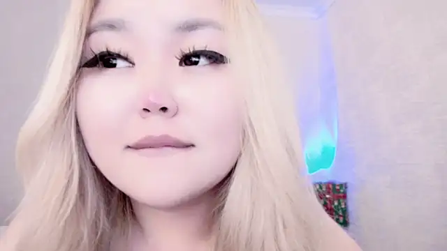 amelia sunlight online show from 12.23.24