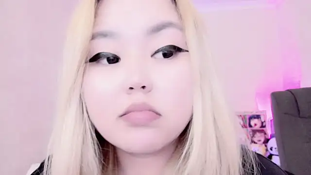 amelia sunlight online show from 02.06.25