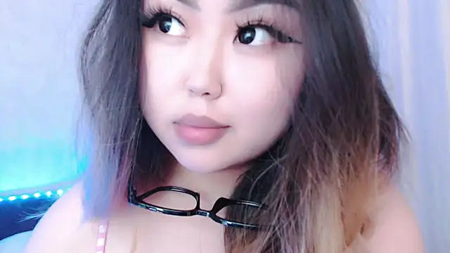 Snapshot of amelia_sunlight chatting on 06.10.26 amelia sunlight online show from 06.10.26