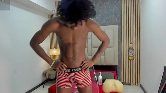 Snapshot of chimi88 chatting on 10.14.25 chimi88 online show from 10.14.25