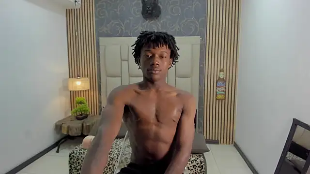 Snapshot of chimi88 chatting on 10.16.25 chimi88 online show from 10.16.25