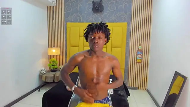 Snapshot of chimi88 chatting on 11.07.25 chimi88 online show from 11.07.25