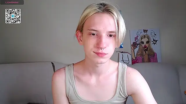 Snapshot of Ron_Vils chatting on 10.01.25 Ron Vils online show from 10.01.25