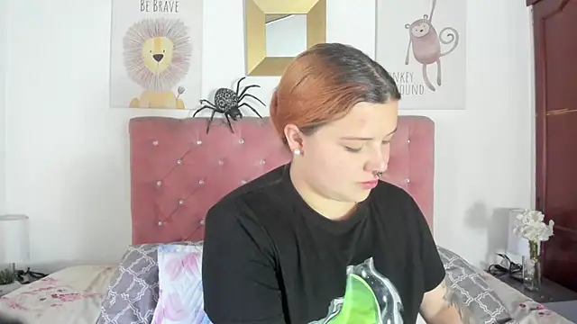 CelessteRedds online show from 10.23.25