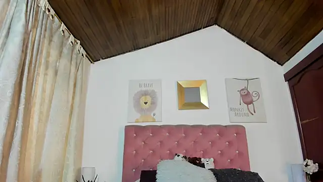 CelessteRedds online show from 11.07.25