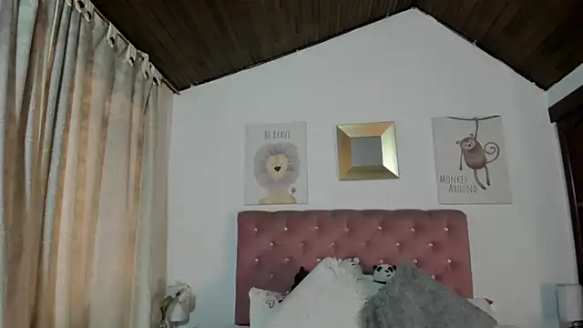 CelessteRedds online show from 12.19.25