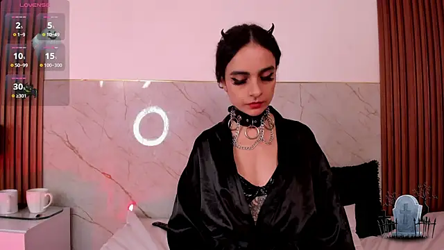 Alice noir online show from 02.08.25