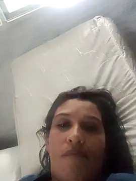 Snapshot of Slut_Milf_ chatting on 11.08.25 Slut Milf online show from 11.08.25