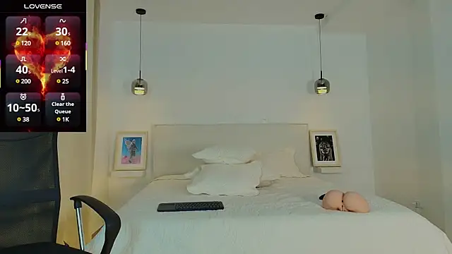 Snapshot of _miguel0 chatting on 02.26.25 miguel0 online show from 02.26.25