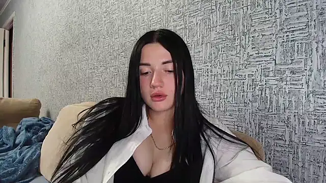 Snapshot of Liana_diva chatting on 06.03.26 Liana diva online show from 06.03.26