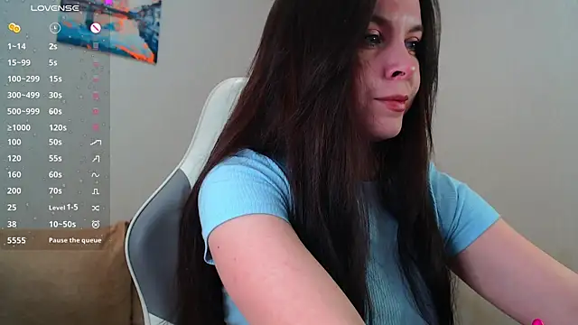 lunalovesu online show from 02.10.25