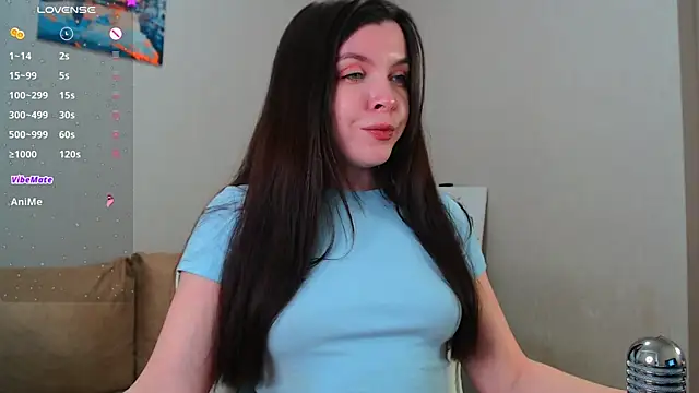 lunalovesu online show from 02.10.25