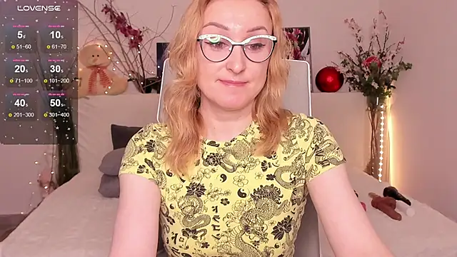 MadissonKiss online show from 11.10.25