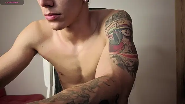 Cristopher23  online show from 12.16.25