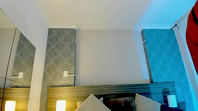 Mistyca online show from 10.10.25