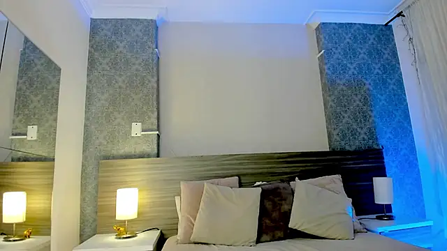 Mistyca online show from 10.22.25