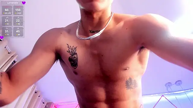 Snapshot of AkazaBoy_ chatting on 01.16.25 AkazaBoy online show from 01.16.25