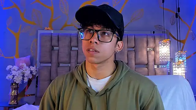 AkazaBoy  online show from 12.02.25