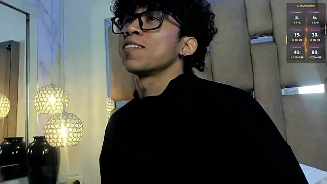 AkazaBoy  online show from 02.24.26