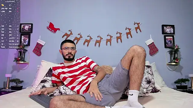 ETHAN ADAM online show from 12.03.24