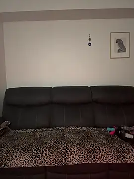 famous indian girl online show from 12.04.25