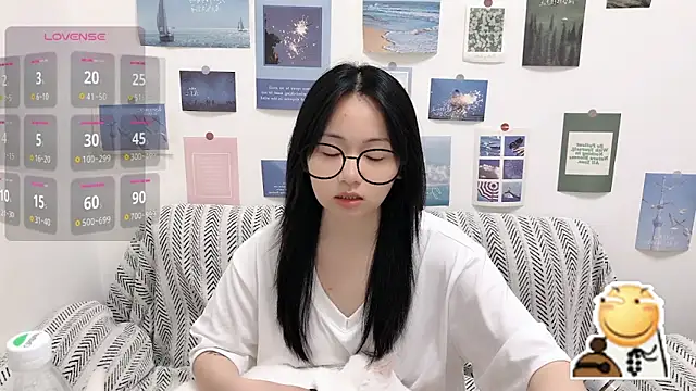 Snapshot of LiLiYbaby chatting on 09.23.25 LiLiYbaby online show from 09.23.25