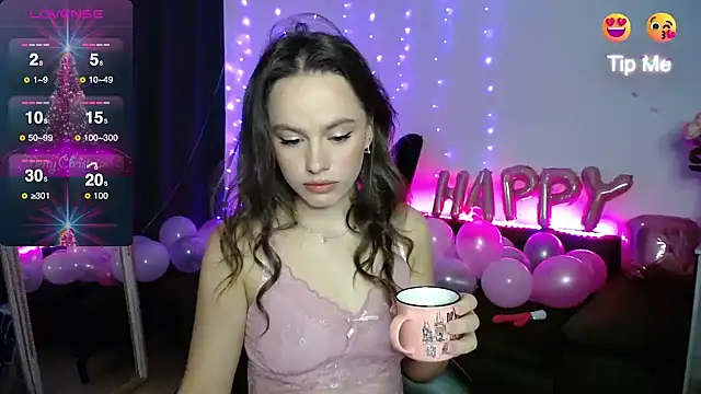 Emillias online show from 12.11.24