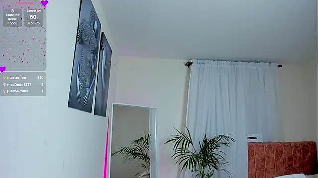 SamanthaBeltran online show from 12.26.24