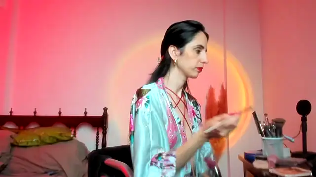 Snapshot of SailorxSindy chatting on 12.31.24 SailorxSindy online show from 12.31.24