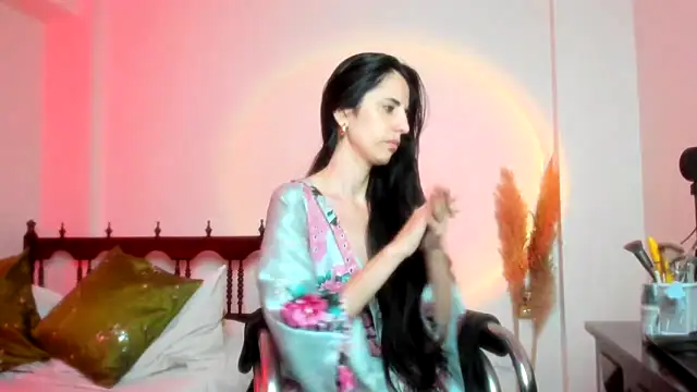 Snapshot of SailorxSindy chatting on 01.06.25 SailorxSindy online show from 01.06.25