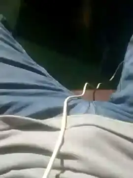 Snapshot of SLFUCKBOY69 chatting on 11.12.25 SLFUCKBOY69 online show from 11.12.25