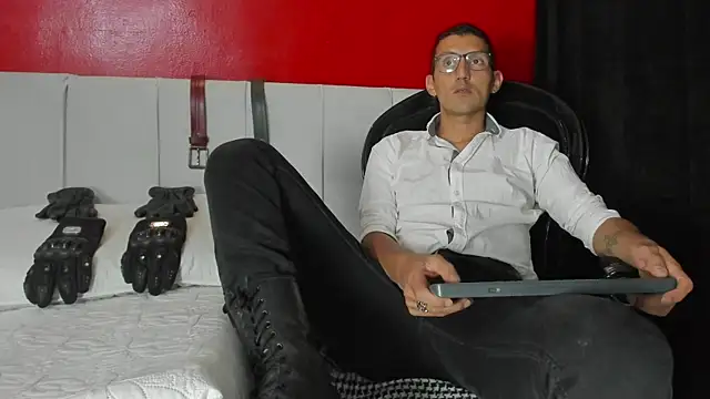 enzopratt online show from 03.06.25