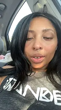 Snapshot of BaileyBaird chatting on 02.18.25 BaileyBaird online show from 02.18.25