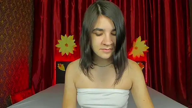  Polly Love  online show from 11.24.25