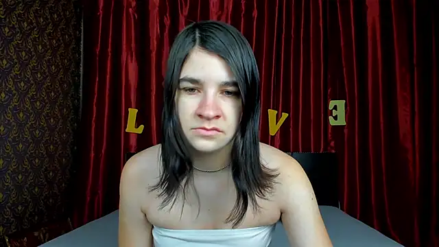  Polly Love  online show from 02.14.26